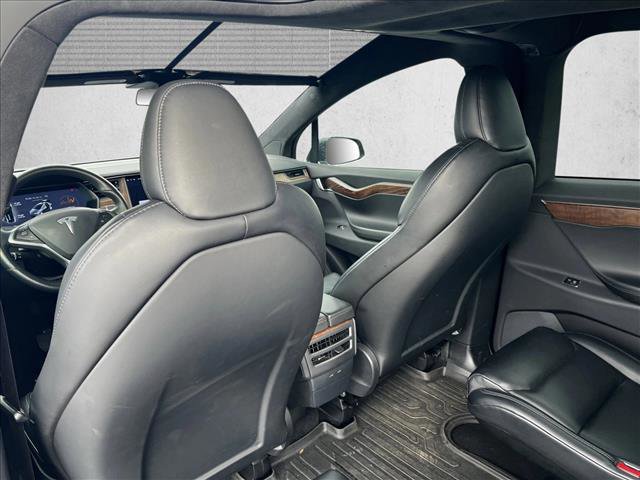Used 2020 Tesla Model X Long Range image 14