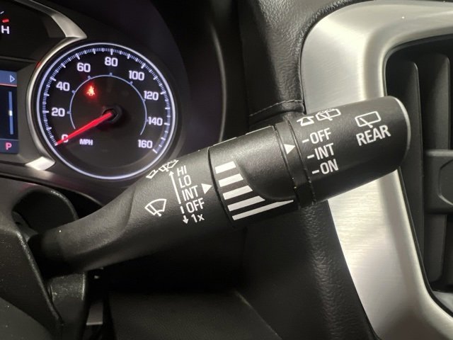 Used 2024 GMC Terrain SLE w/ Driver Convenience Package image 32