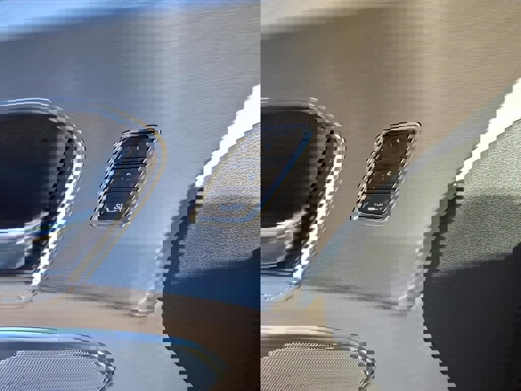 Used 2019 Acura RDX w/ Technology Package image 16