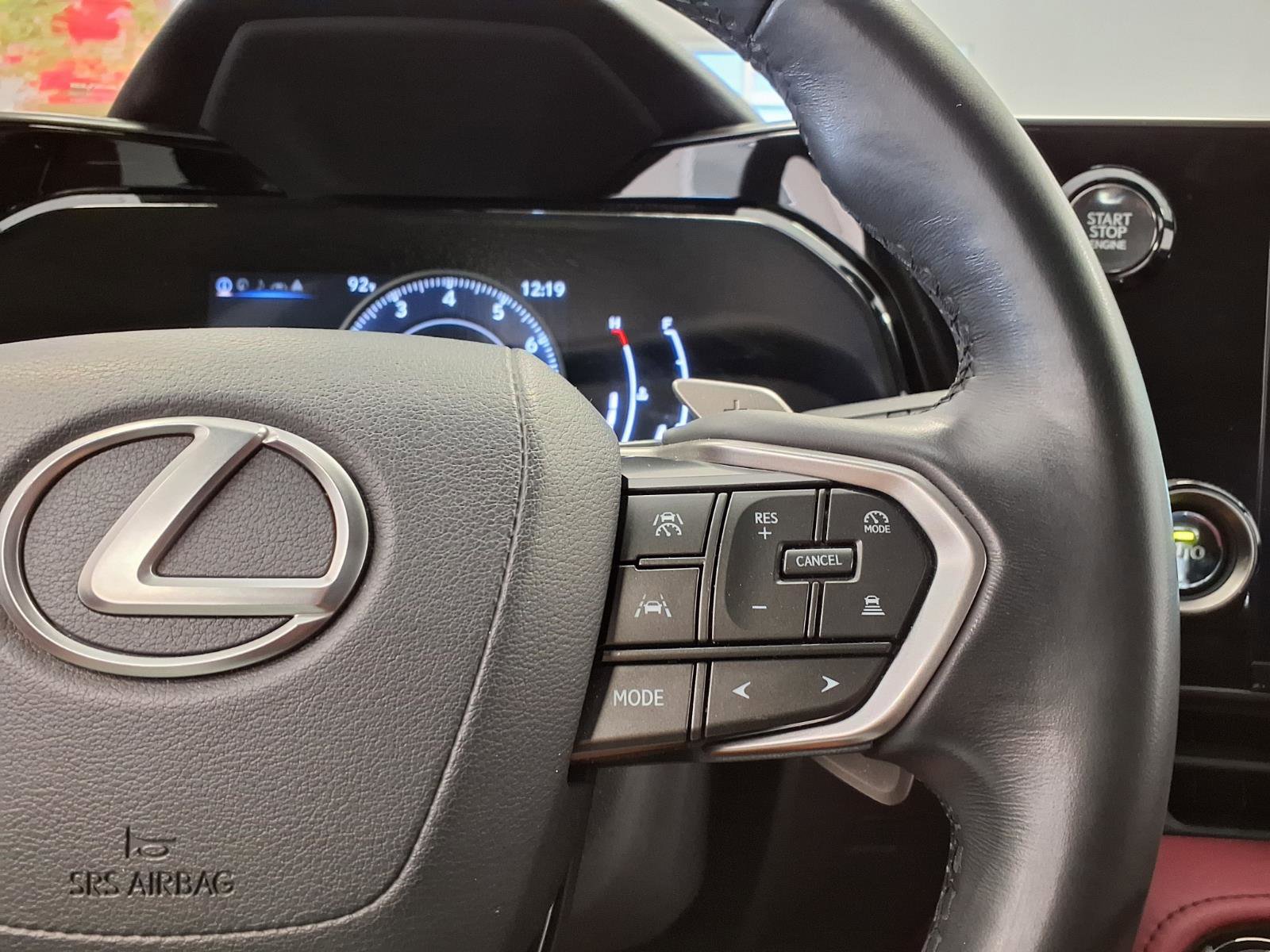 Used 2023 Lexus NX 250 FWD w/ Towing Package (2000 Lbs) image 26