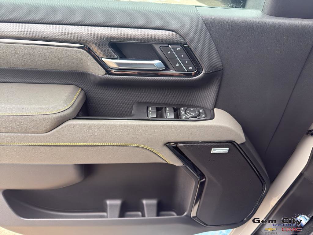 New 2026 Chevrolet Silverado 2500 ZR2 w/ LPO, Dark Essentials Package image 25