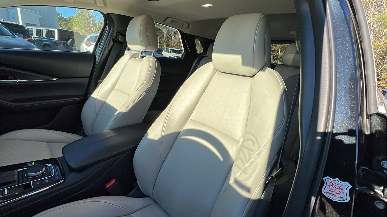 Used 2025 MAZDA CX-30 AWD 2.5 S w/ Preferred Package image 17