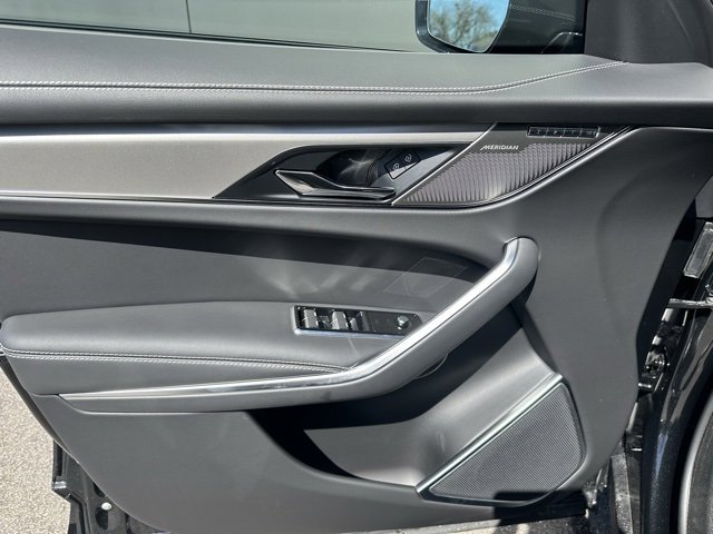 New 2026 Jaguar F-PACE R-Dynamic S image 27