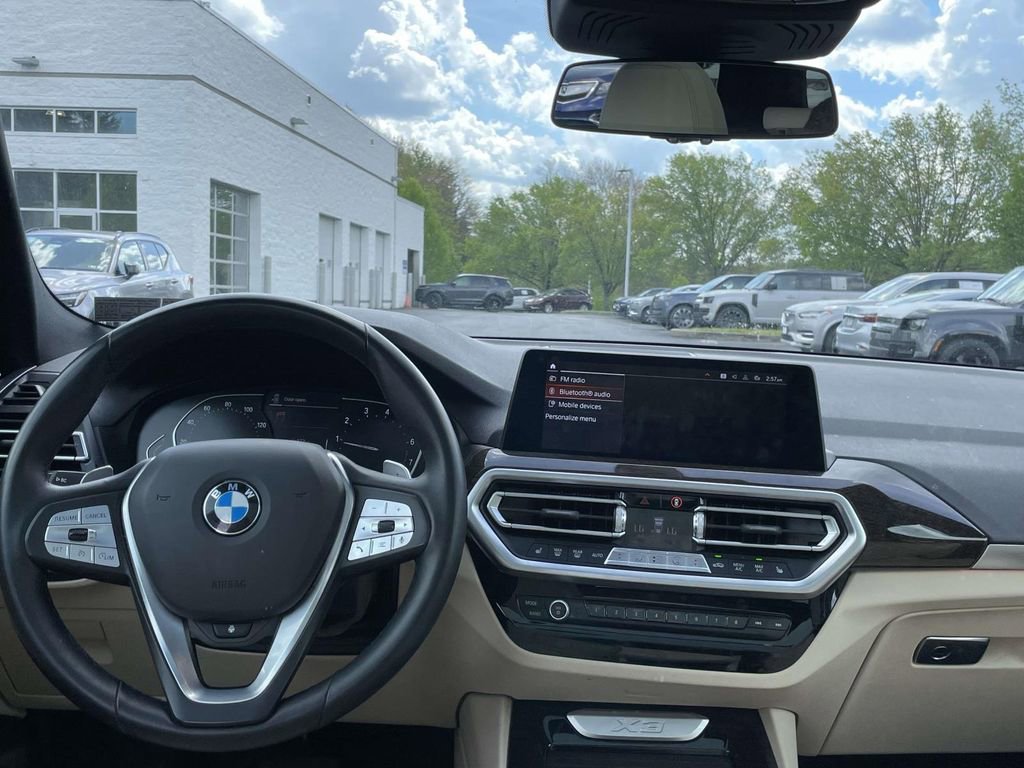 Used 2022 BMW X3 xDrive30i w/ Convenience Package AWD/4WD image 17