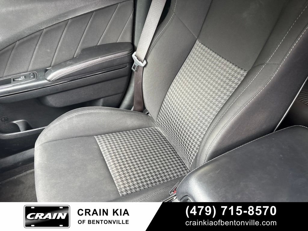 Used 2019 Dodge Charger GT w/ Navigation & Travel Group RWD image 14