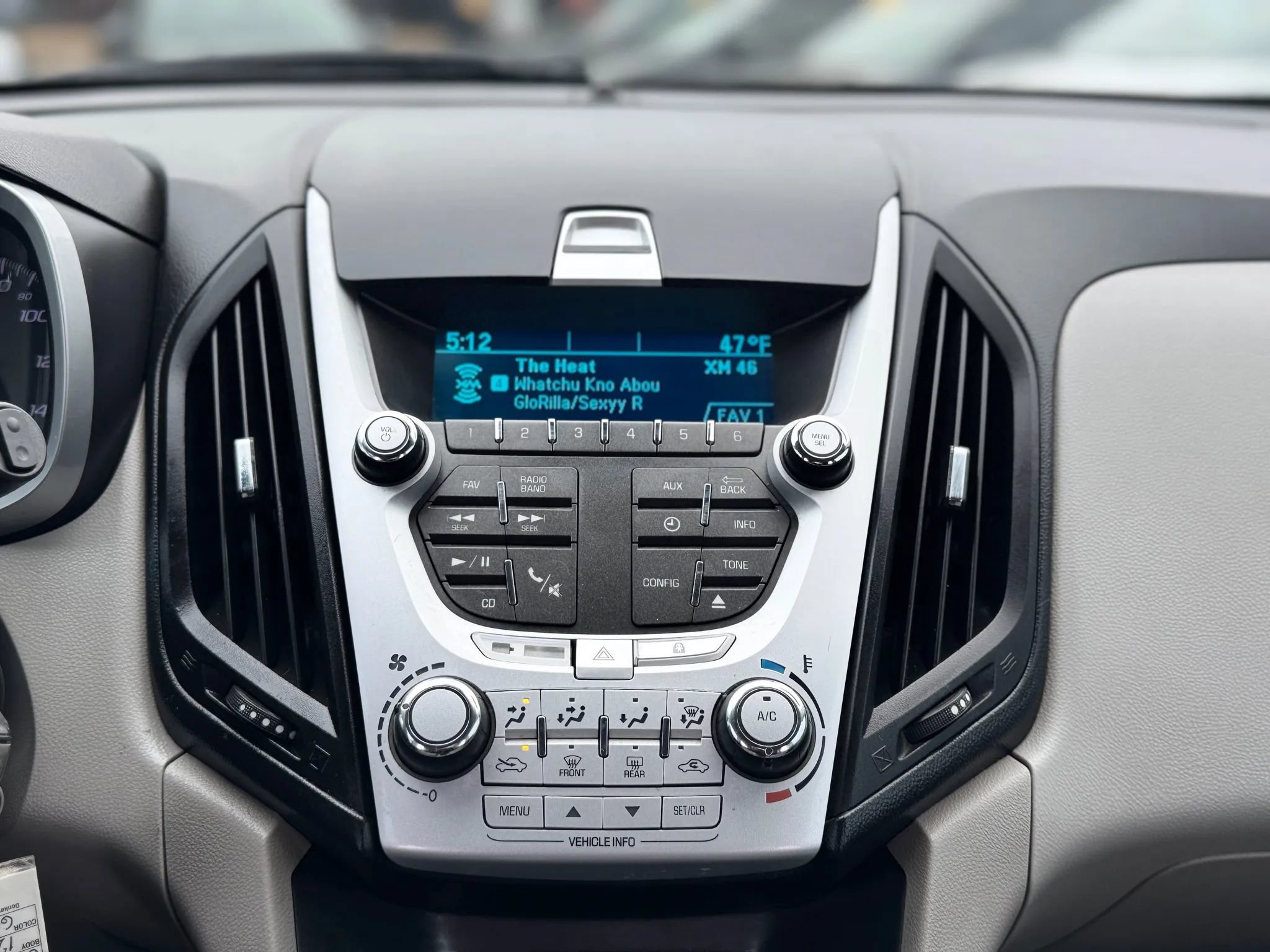 Used 2015 Chevrolet Equinox LS FWD image 37