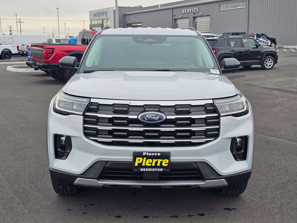 New 2026 Ford Explorer Active w/ Active Comfort Package image 6