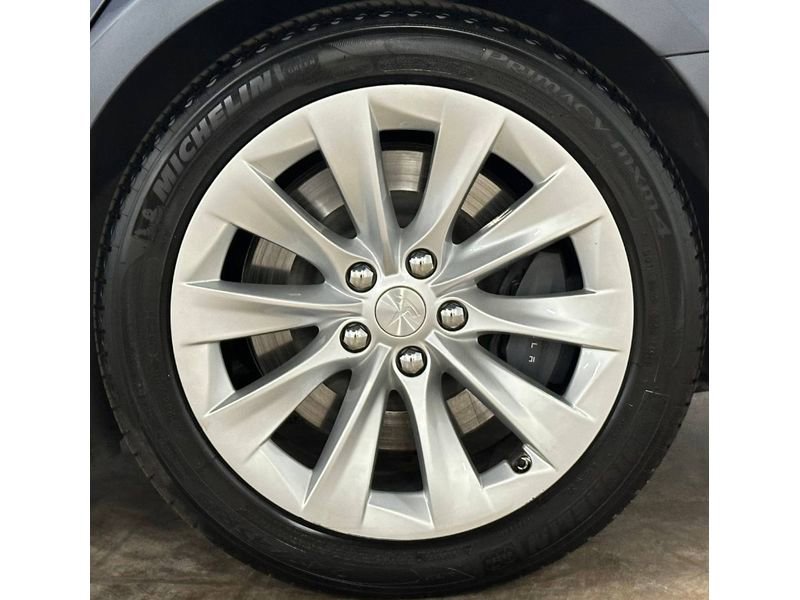 Used 2018 Tesla Model S 100D image 11