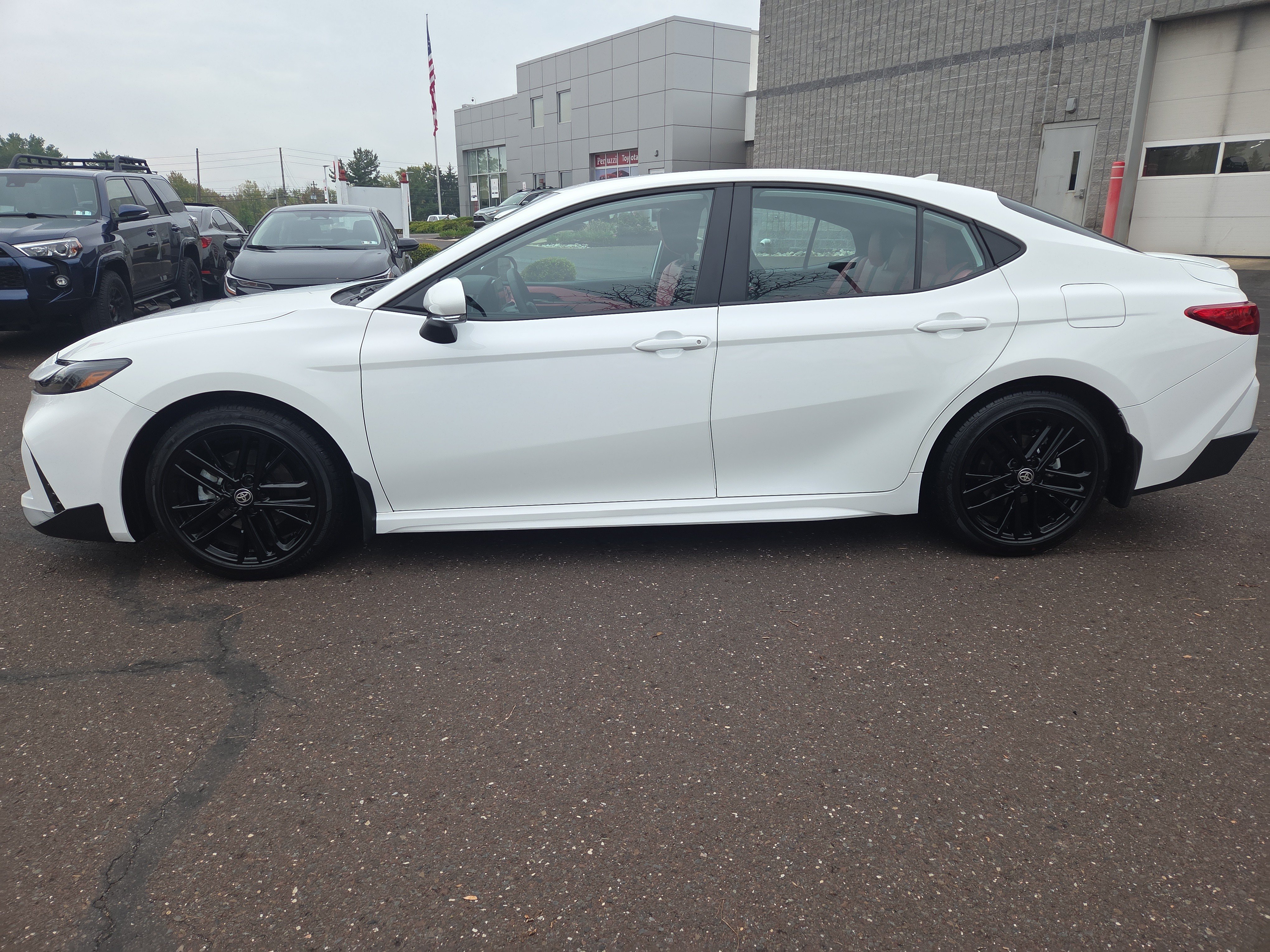 Certified 2026 Toyota Camry SE FWD image 6