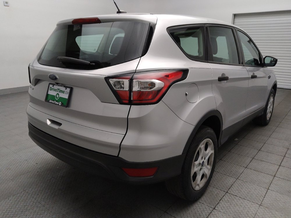 Used 2017 Ford Escape S FWD image 9