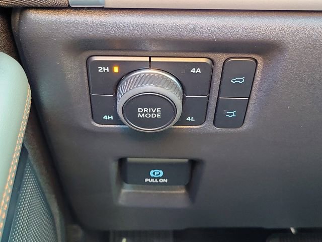 Certified 2025 Ford Expedition Active AWD/4WD image 13