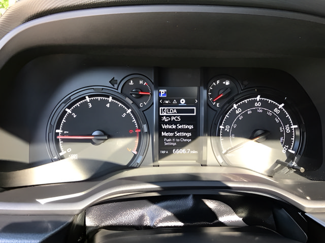 Certified 2020 Toyota 4Runner SR5 Premium w/ Moonroof Package AWD/4WD image 20