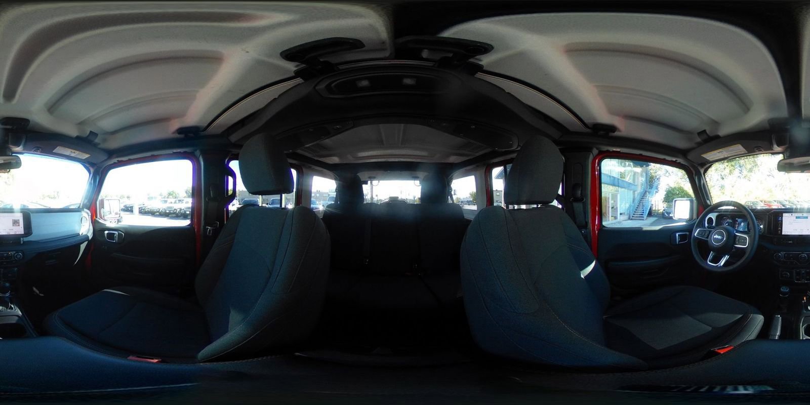 Used 2025 Jeep Wrangler Sahara image 41