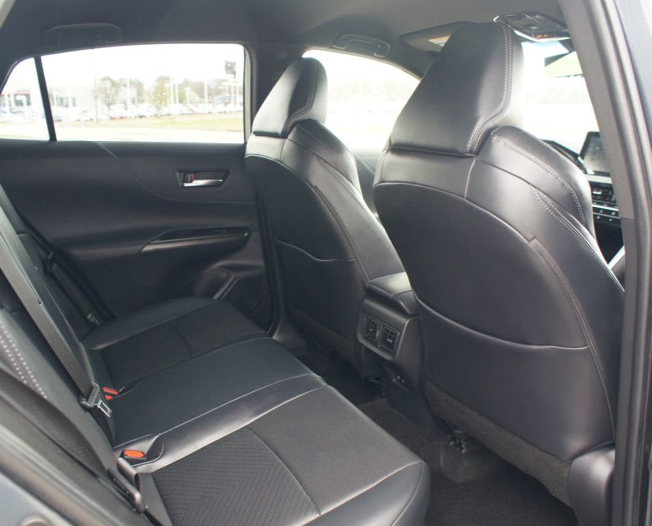 Used 2021 Toyota Venza Limited AWD/4WD image 23