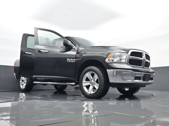 Used 2016 RAM 1500 Classic SLT AWD/4WD image 29