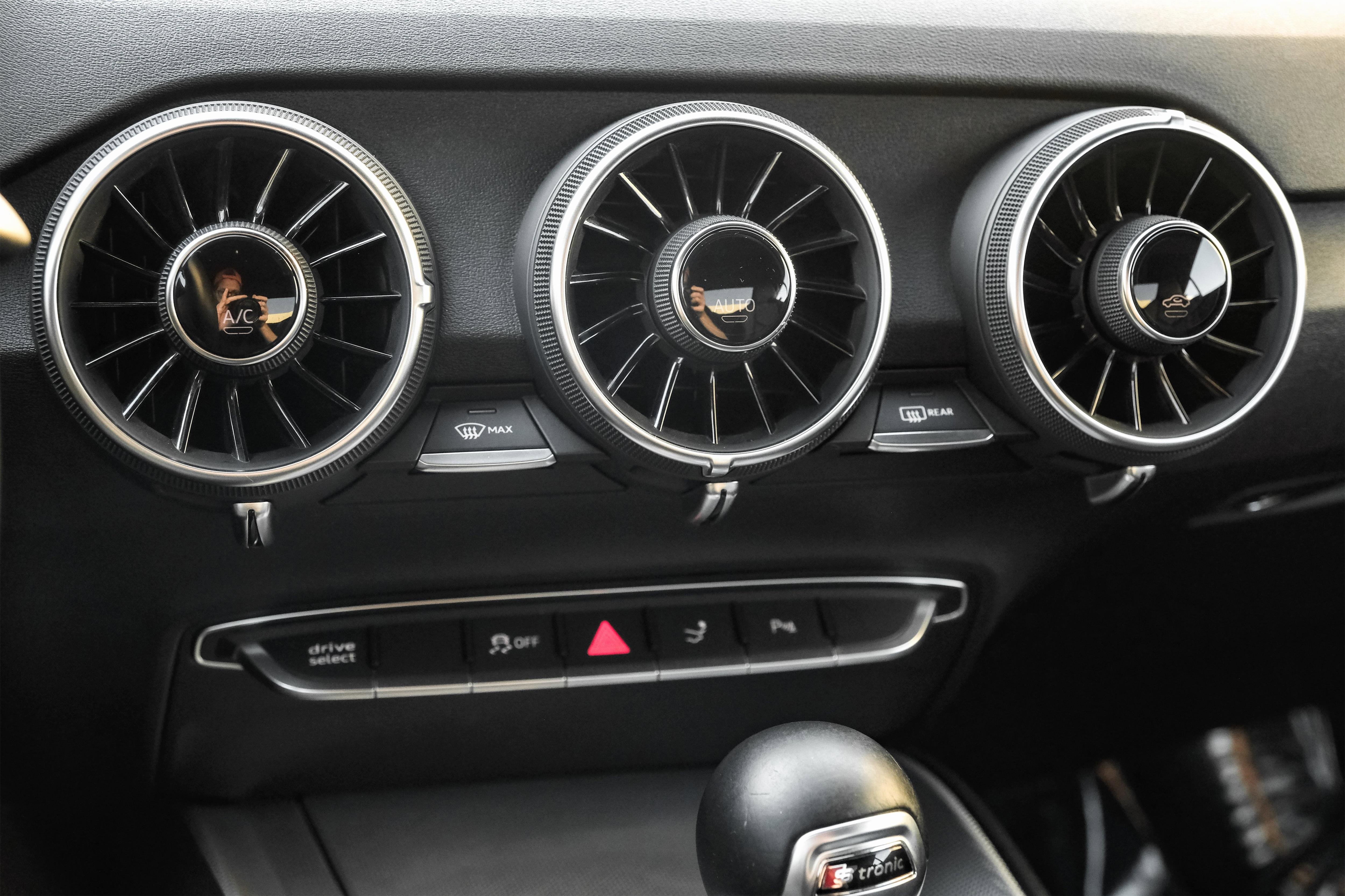 Used 2017 Audi TT 2.0T image 25