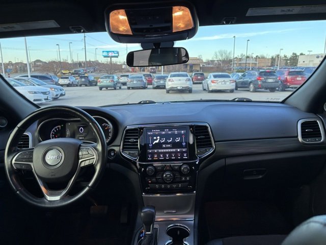 Used 2021 Jeep Grand Cherokee Laredo X image 34