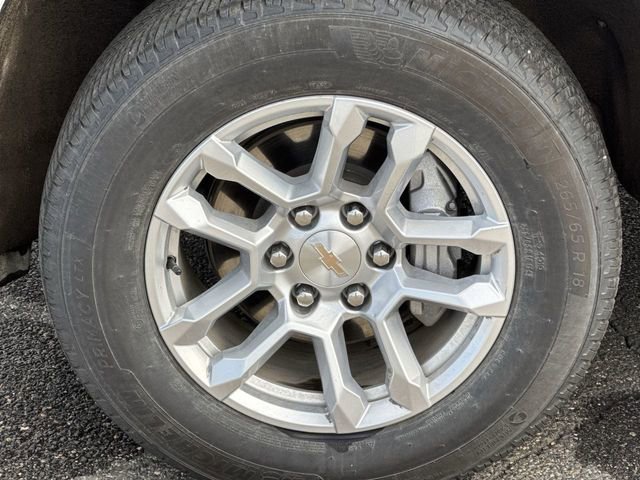 Certified 2025 Chevrolet Tahoe LT image 32