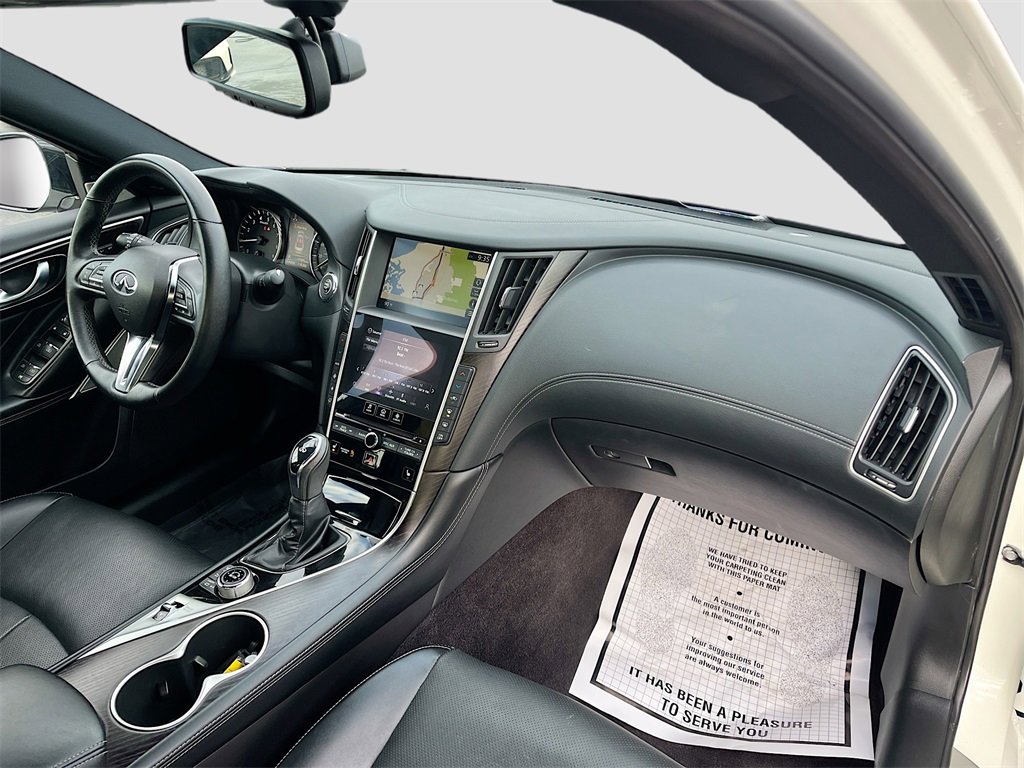 Used 2024 INFINITI Q50 Sensory image 30