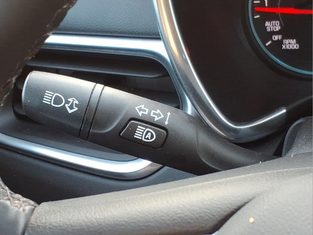 Used 2023 Chevrolet Equinox LT FWD image 26