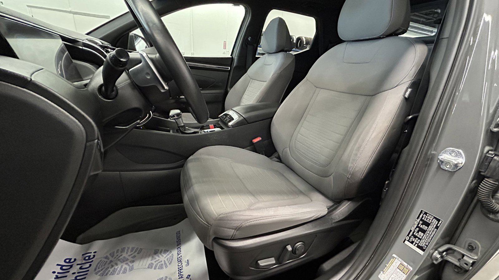 Used 2022 Hyundai Santa Cruz SEL Premium image 12