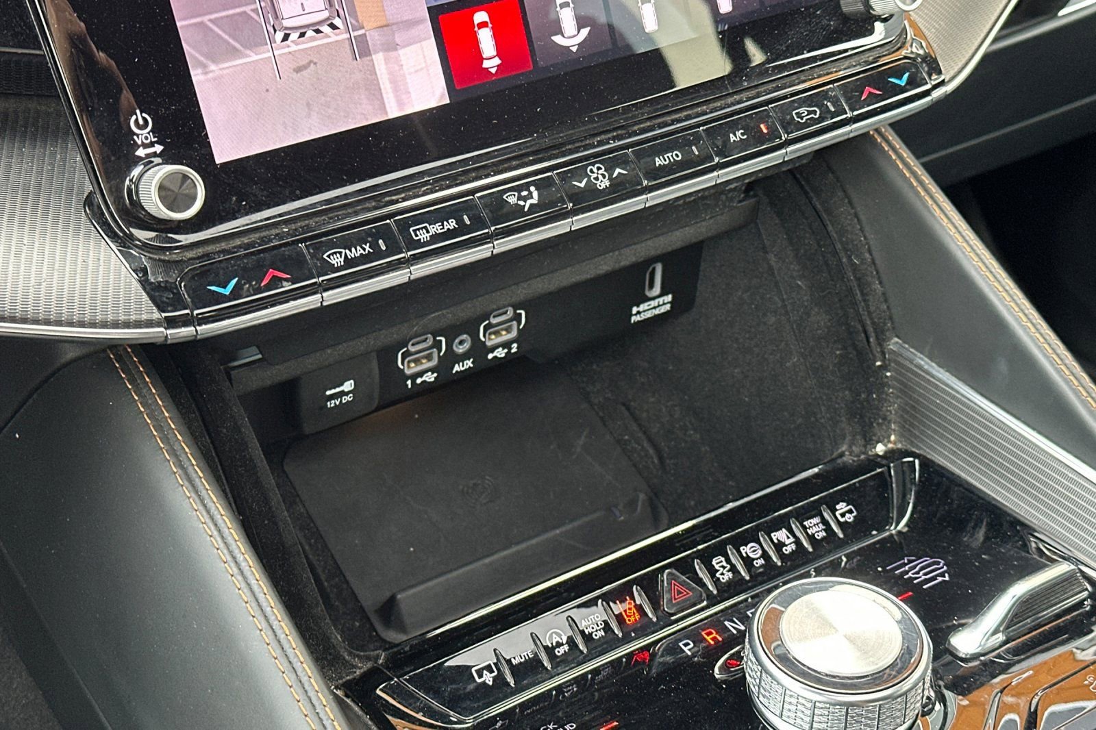 Used 2024 Jeep Grand Wagoneer L Series III w/ Quick Order Packagew 28T image 27