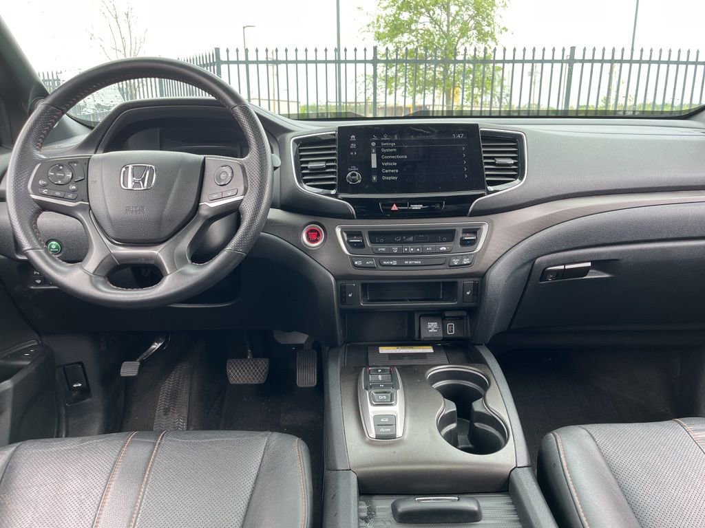 Certified 2023 Honda Passport TrailSport image 16