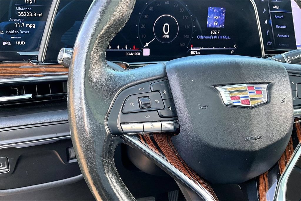Used 2023 Cadillac Escalade Premium Luxury RWD image 20