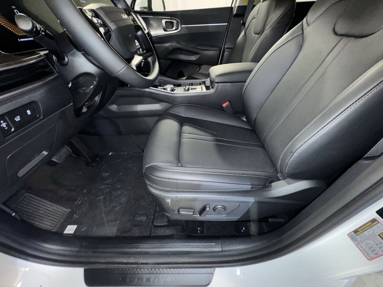 New 2026 Kia Sorento EX image 15