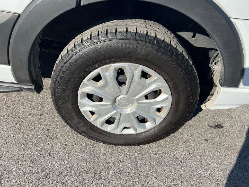 Used 2023 Ford Transit 350 XLT image 12