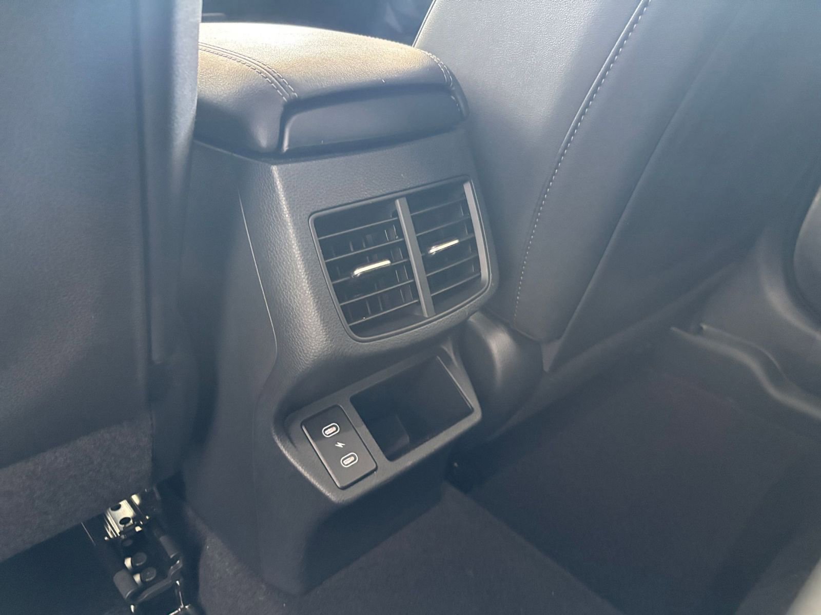 Used 2025 Kia Seltos S image 24