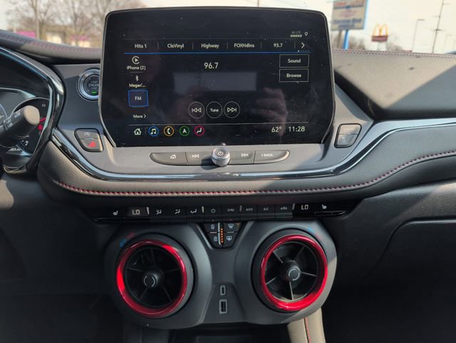 Certified 2025 Chevrolet Blazer RS FWD image 20