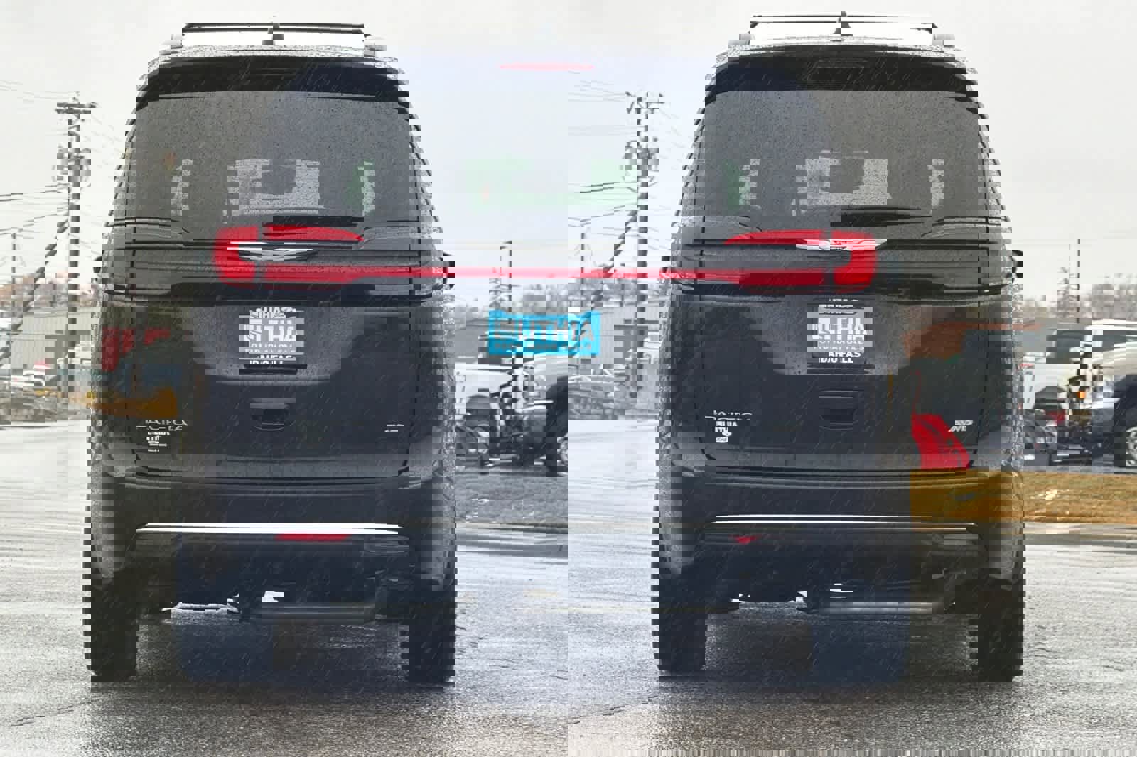 Used 2022 Chrysler Pacifica Touring-L image 7