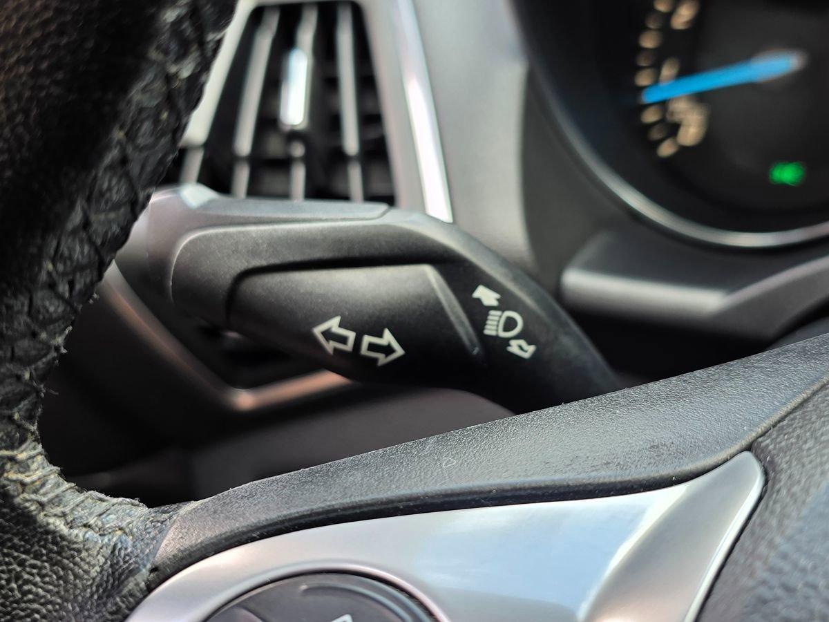 Used 2013 Ford Escape SEL FWD image 47