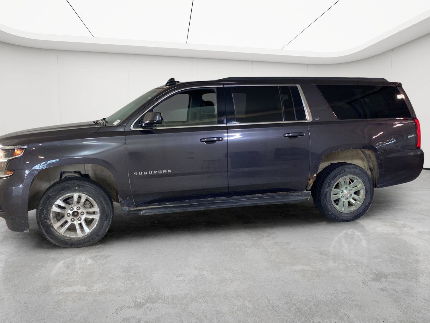 Used 2015 Chevrolet Suburban LT AWD/4WD image 51