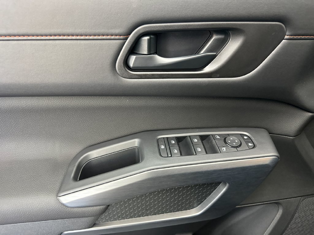 New 2026 Nissan Pathfinder Rock Creek AWD/4WD image 10