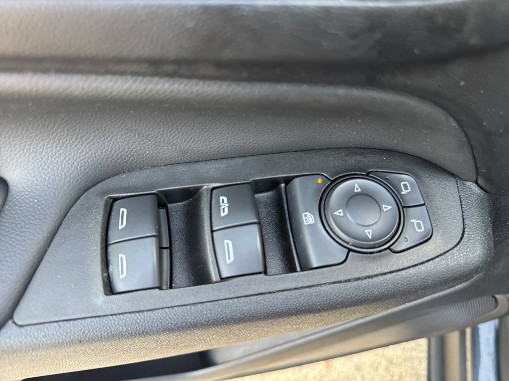 Used 2022 Chevrolet Equinox LT FWD image 18