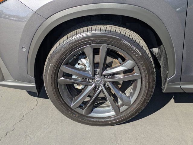 Used 2025 Lexus NX 450h+ AWD w/ Towing Package (2000 Lbs) image 9