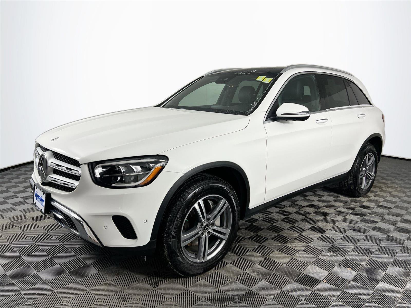 Certified 2022 Mercedes-Benz GLC 300 4MATIC image 2
