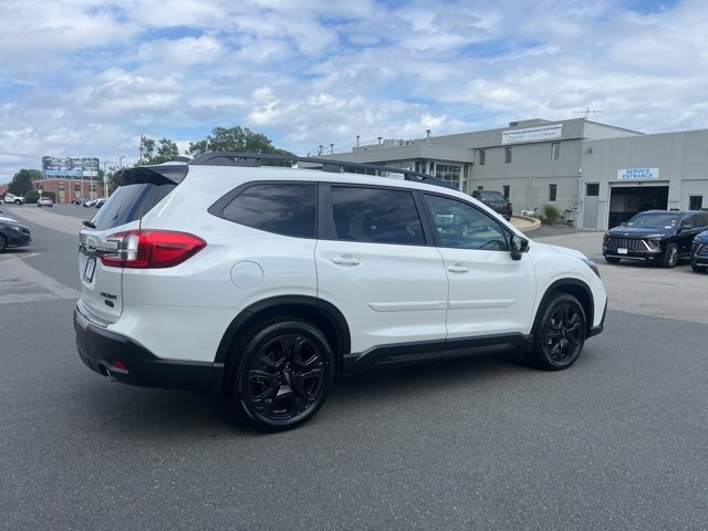 Used 2025 Subaru Ascent Bronze Edition w/ Onyx Package image 6