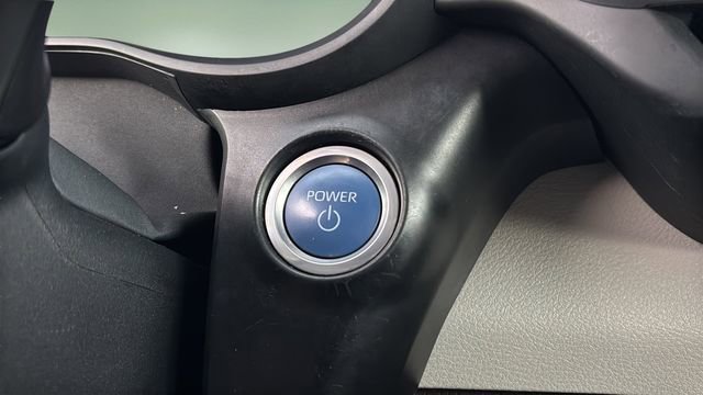 Used 2024 Toyota Sienna XLE image 29