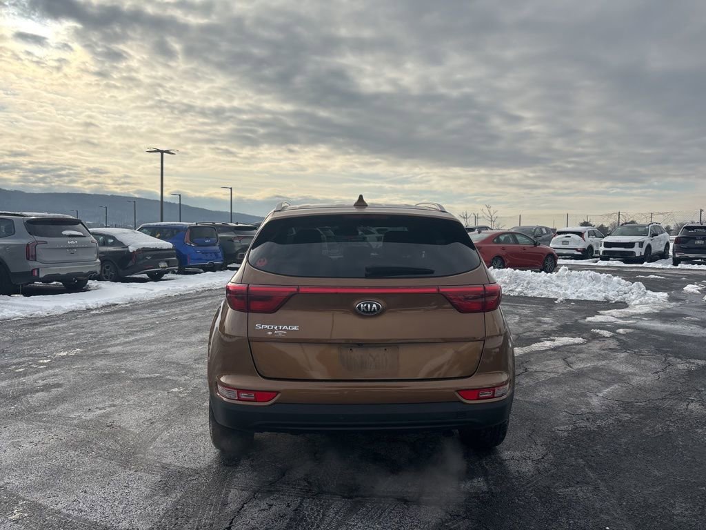 Certified 2019 Kia Sportage LX w/ LX Popular Package image 4