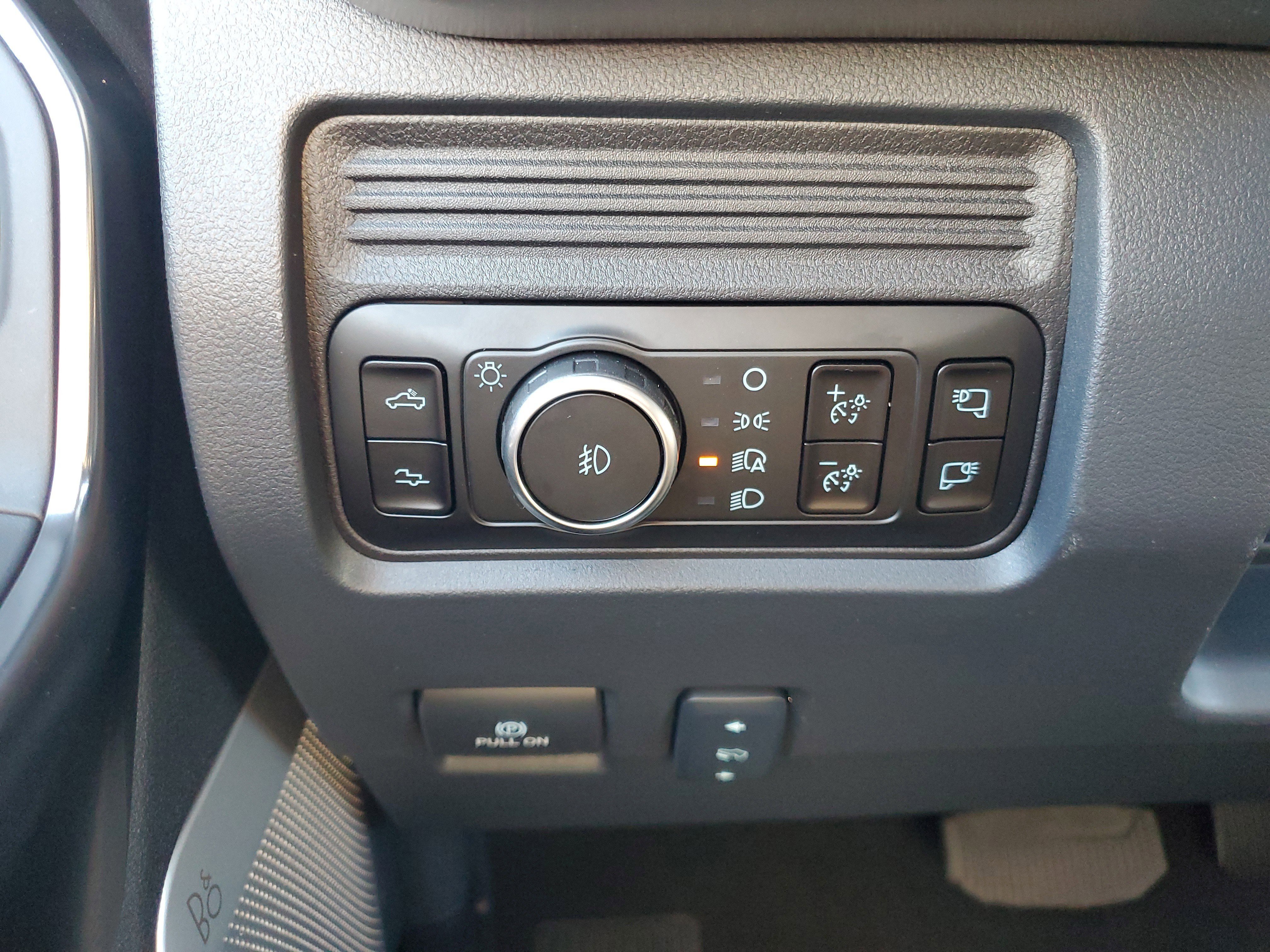 New 2026 Ford F450 Platinum image 13