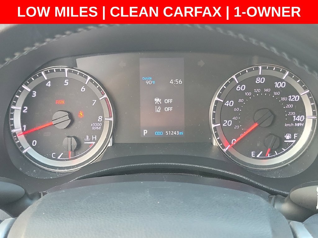 Used 2022 Toyota Highlander LE FWD image 28