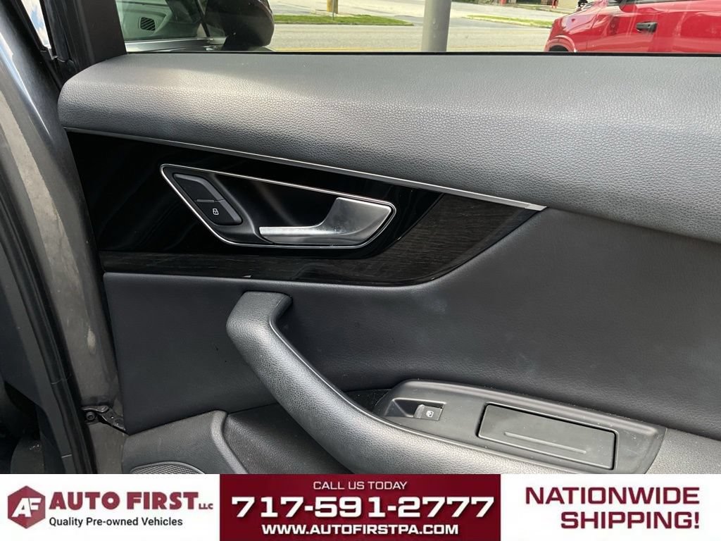 Used 2017 Audi Q7 3.0T Premium Plus AWD/4WD image 11