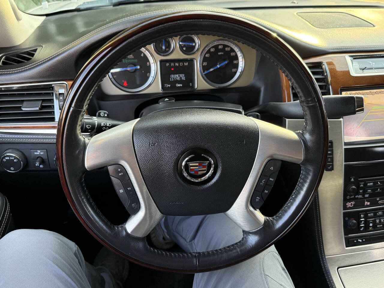 Used 2012 Cadillac Escalade Platinum image 30