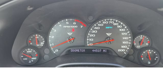 Used 2002 Chevrolet Corvette Convertible w/ Preferred Equipment Group2 RWD image 12