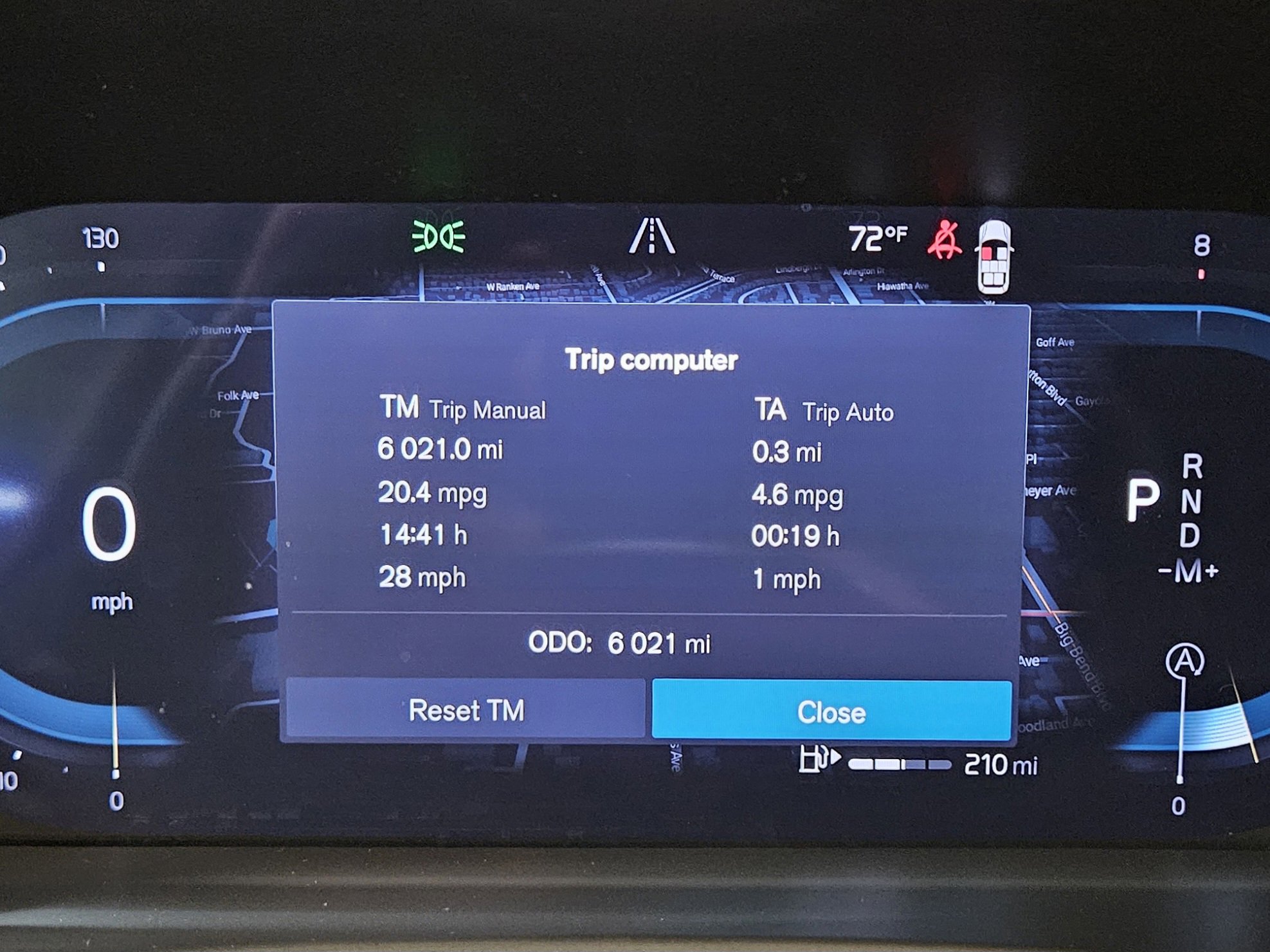 Used 2025 Volvo XC90 B6 Plus w/ Protection Package Premier image 9