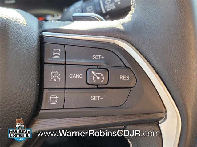 Used 2024 Jeep Grand Cherokee Altitude image 25