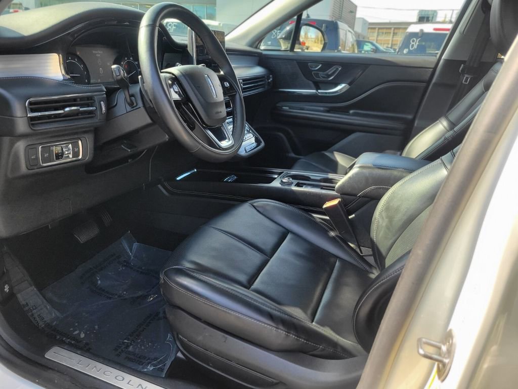 Used 2022 Lincoln Corsair AWD w/ Equipment Group 101A image 18